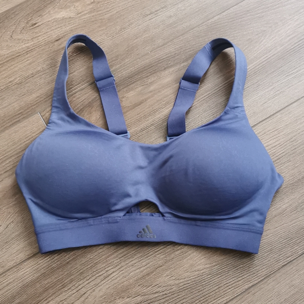 Adidas blue ajustable sports bra. It's too small for me.